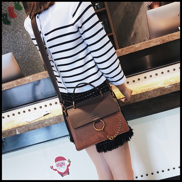 NEW ELLA O Ring Chain Buckle Crossbody - Picture 4 of 8